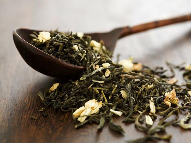 茉莉花搭配的艺术，从茶道到香氛，探索茉莉花的多面魅力