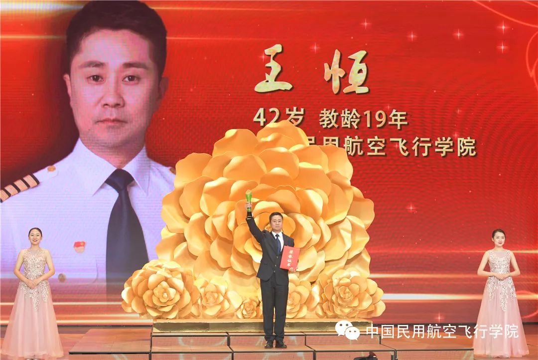 央视1套，中国电视的黄金频道