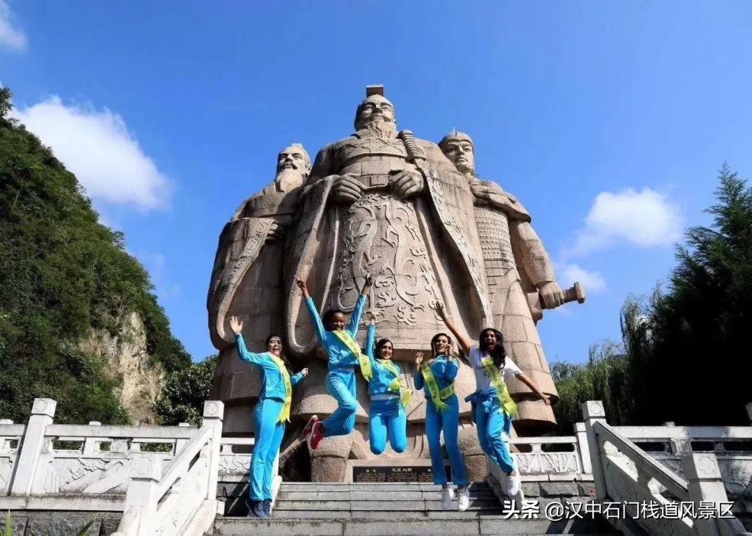 百科全书，知识的宝库与跨学科的桥梁