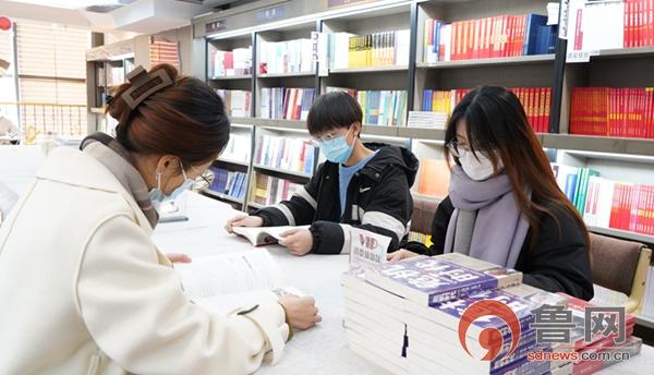 百科全书，知识的宝库与跨学科的桥梁
